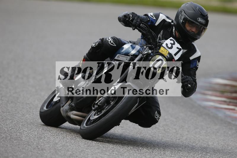 /Archiv-2024/25 30.05.2024 TZ Motorsport Training ADR/Gruppe gelb/31-0